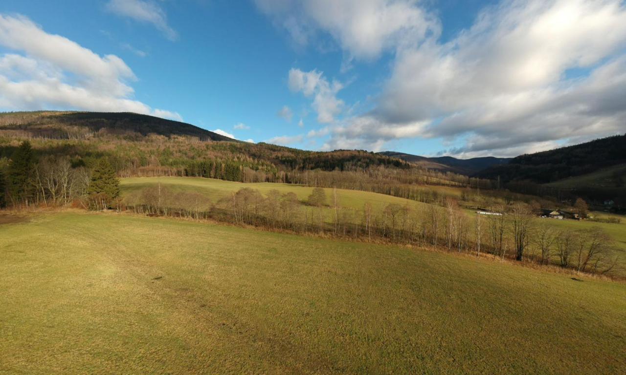 Hotel U Dvou Studni Loučná nad Desnou Esterno foto