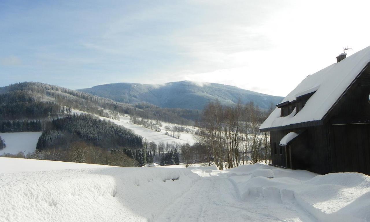 Hotel U Dvou Studni Loučná nad Desnou Esterno foto