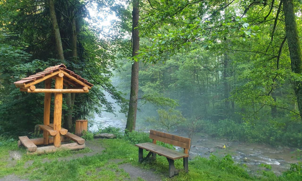Hotel U Dvou Studni Loučná nad Desnou Esterno foto
