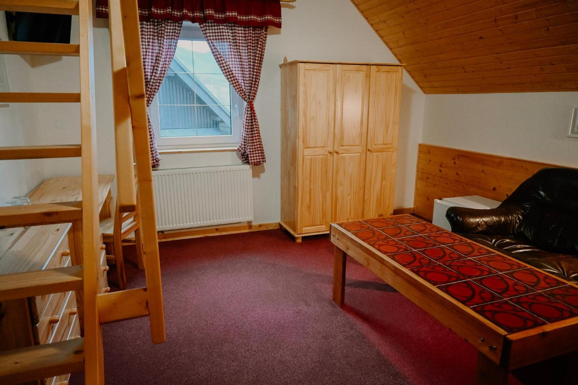 Hotel U Dvou Studni Loučná nad Desnou Esterno foto