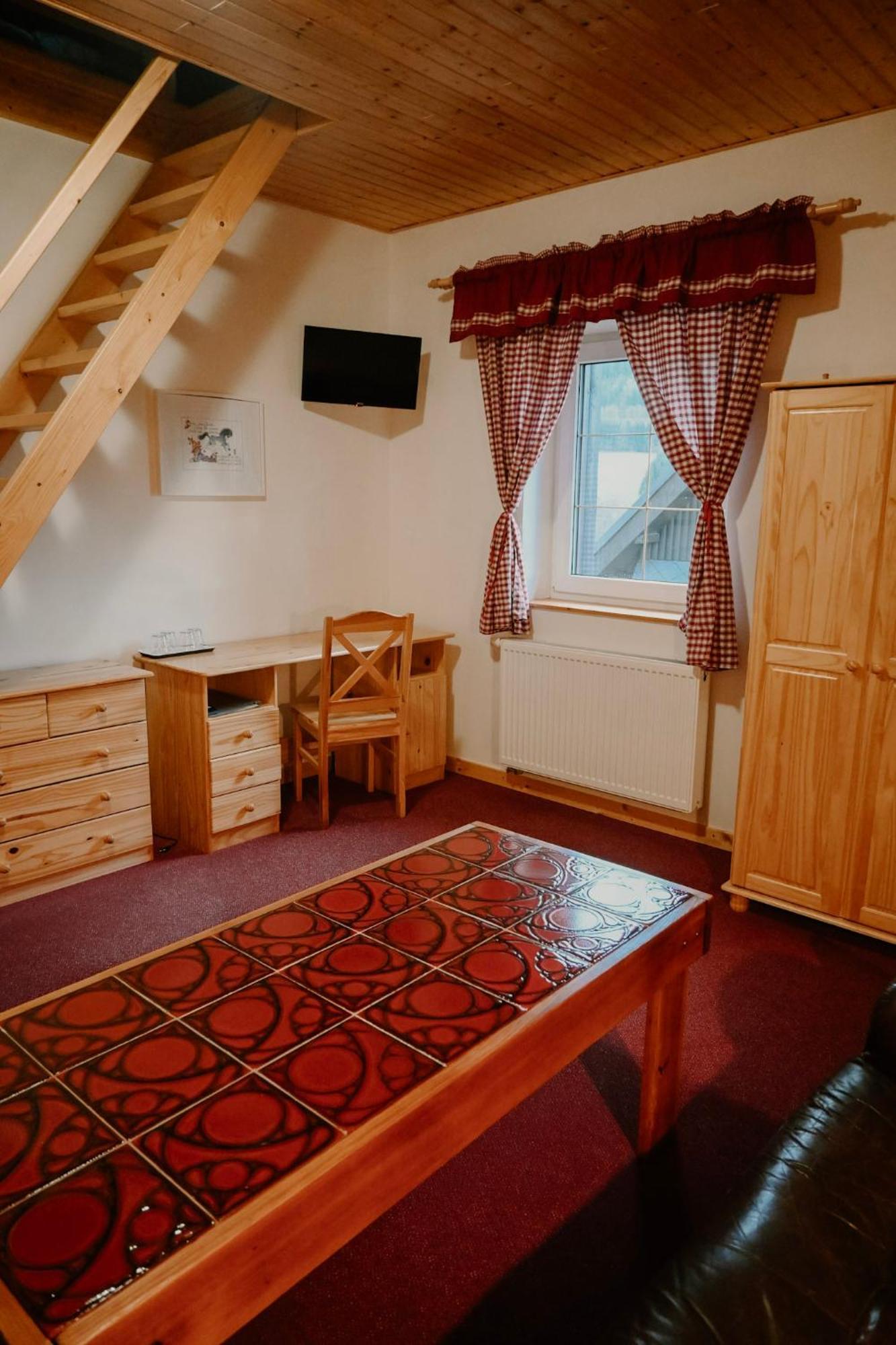 Hotel U Dvou Studni Loučná nad Desnou Esterno foto